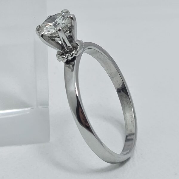 Anillo Solitario Brillante